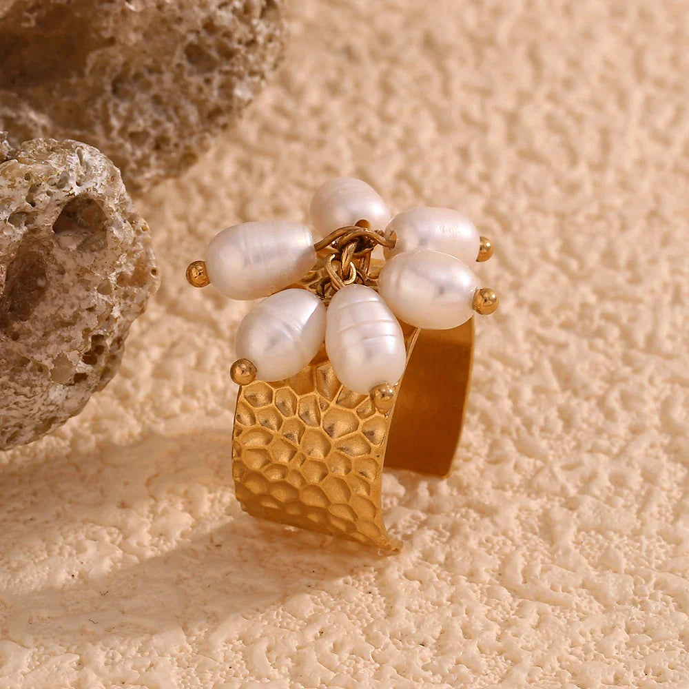 Anillo Ajustable de Acero Inoxidable con Perlas Elegantes