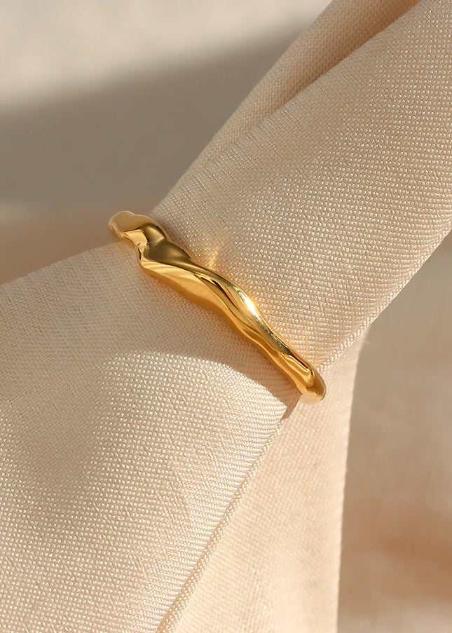 E.B.belle Anillos ajustables de acero inoxidable chapados en oro de 18 quilates resistentes al agua para mujer, anillo de dedo de tamaño abierto con textura Irregular