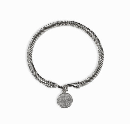 Pulsera de Plata con Colgante de Moneda