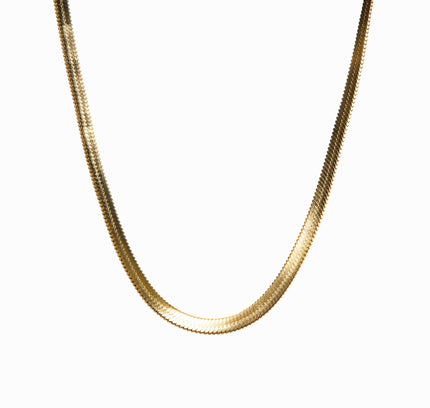 Collar Dorado de Cadena de Serpiente